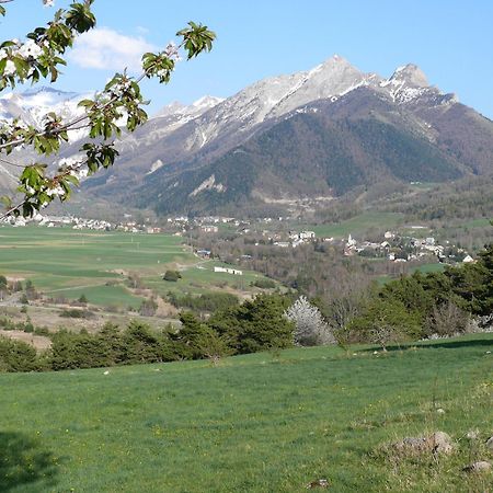 Appartement T3 coquet et lumineux aux pieds des pistes à Ancelle Extérieur photo